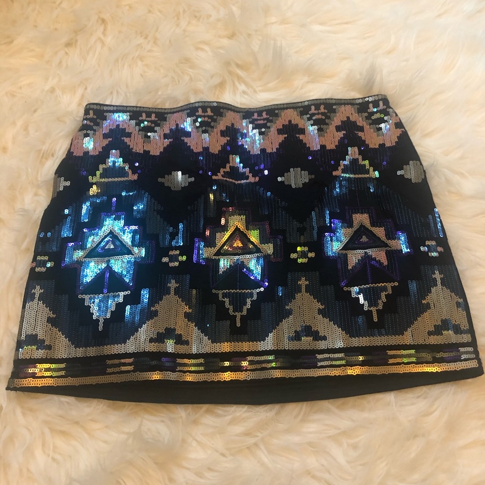 Express sequin skirt